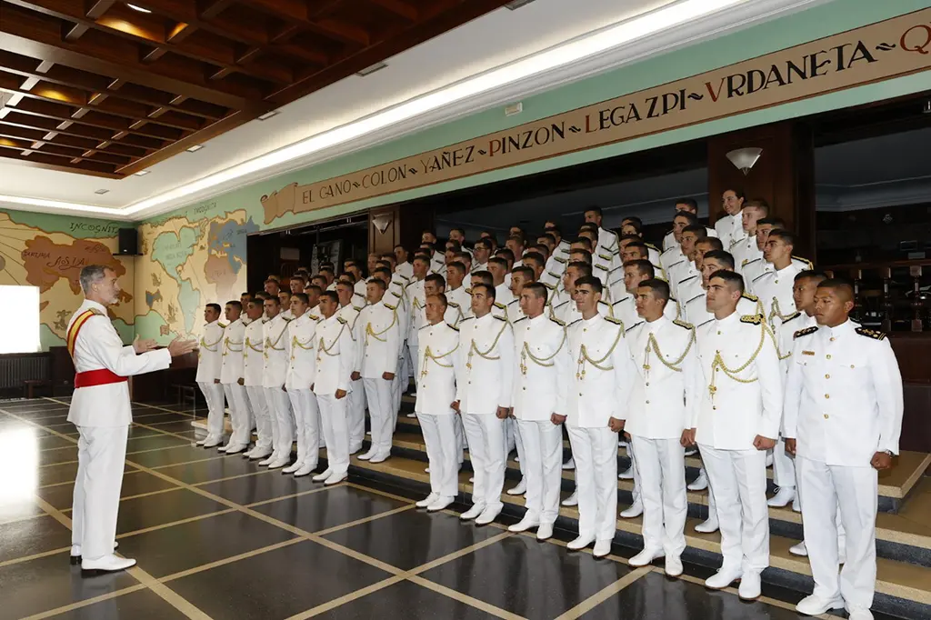 rey_jura_despachos_escuela_naval_militar_20220716_25