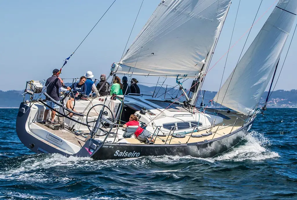 El Salseiro de Manuel Blanco rumbo a Subrido  - Foto © Rosana Calvo