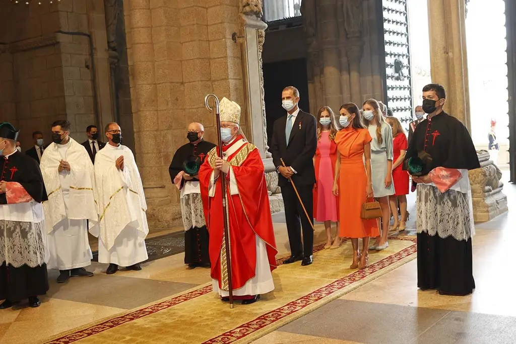 FR_ofrenda_apostol_Santiago_20220725_11