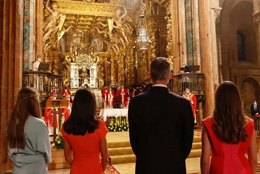 FR_ofrenda_apostol_Santiago_20220725_12