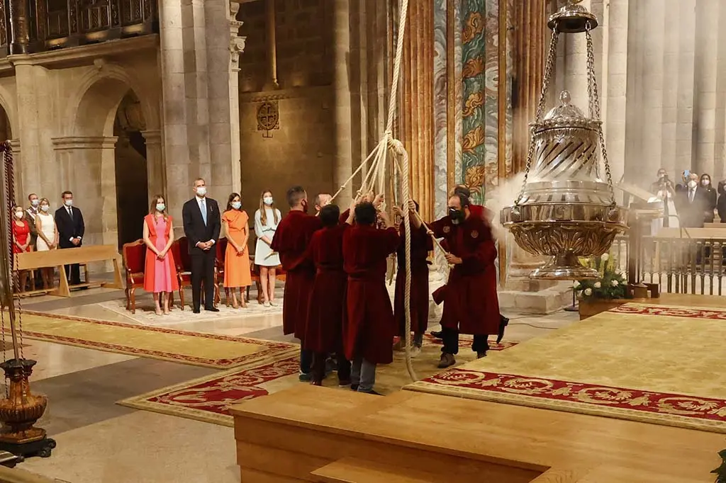 FR_ofrenda_apostol_Santiago_20220725_19