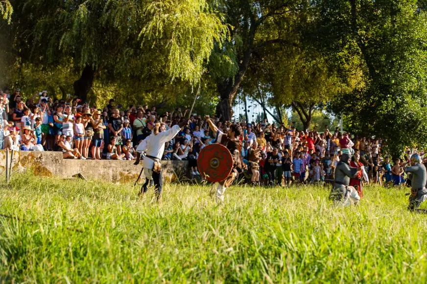 7445e24c-46dd-44ff-98a7-25e8df876ec1