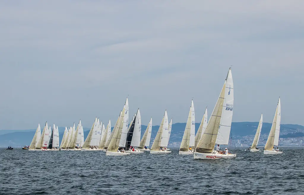 Salida de la primera de las tres pruebas disputadas en la segunda jornada  - Foto © Rosana Calvo