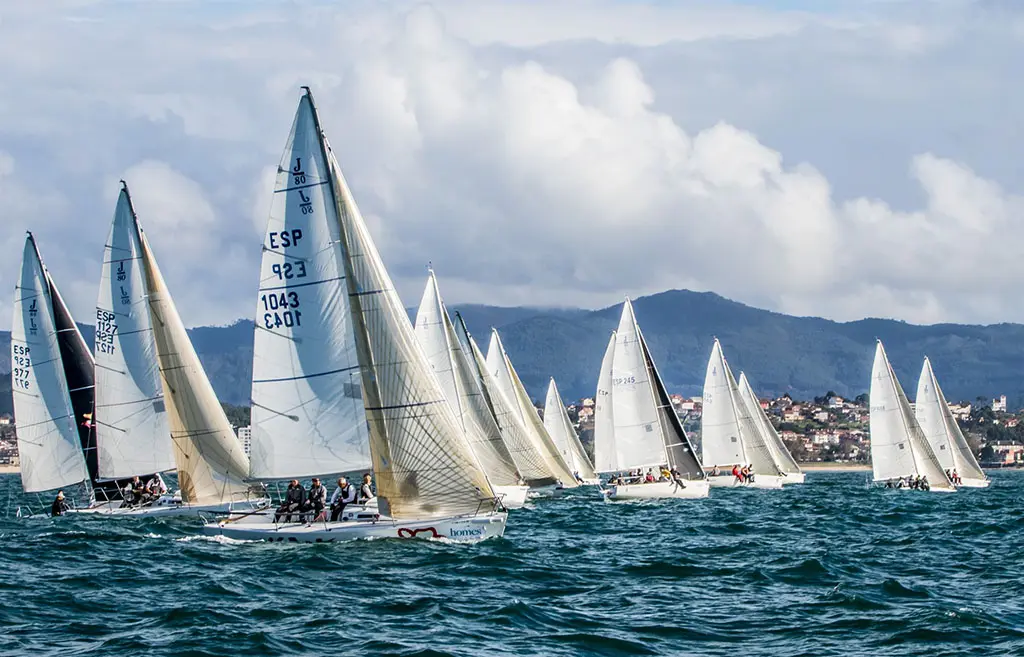 La Liga de Otoño Gestilar J80 se inauguró hoy en Baiona - Foto © Rosana Calvo