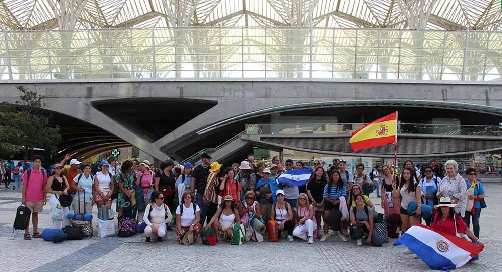 El grupo de Vigo tras llegar a Lisboa.