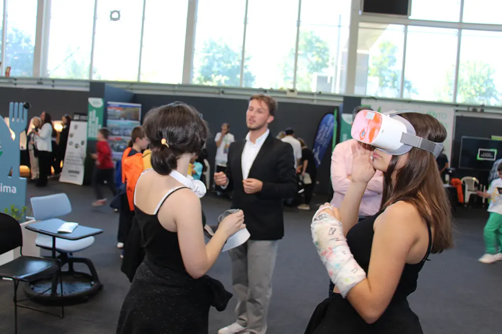 La realidad virtual motivó a muchos estudiantes a ponerse las gafas...