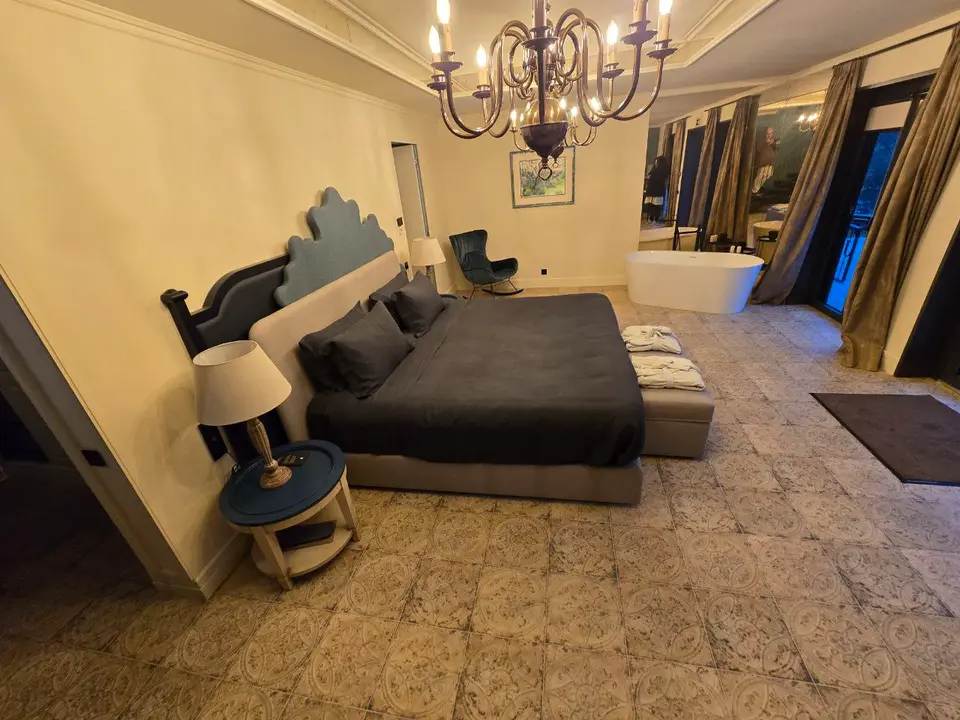 29photo_2025-01-24_22-20-37