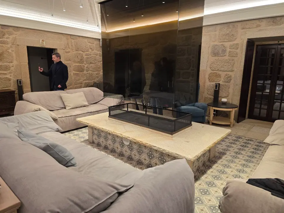 46photo_2025-01-24_22-20-36