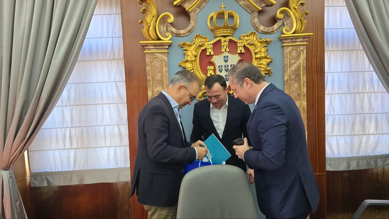 photo_2025-02-26_21-59-02