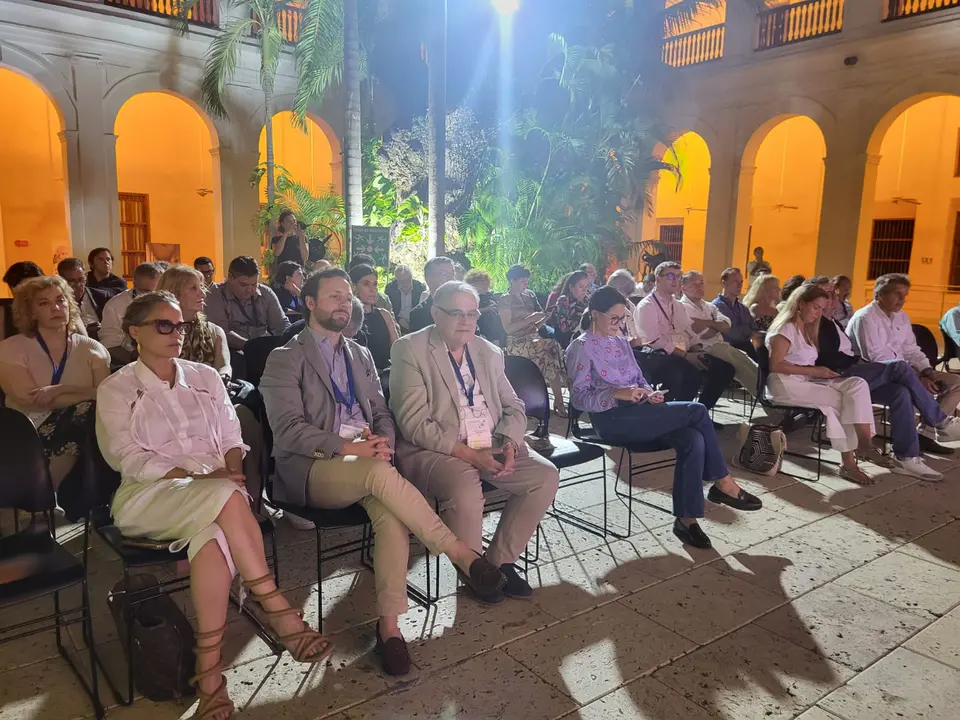 3 Imagen de WhatsApp 2025-03-20 a las 22.35.12_74205f91