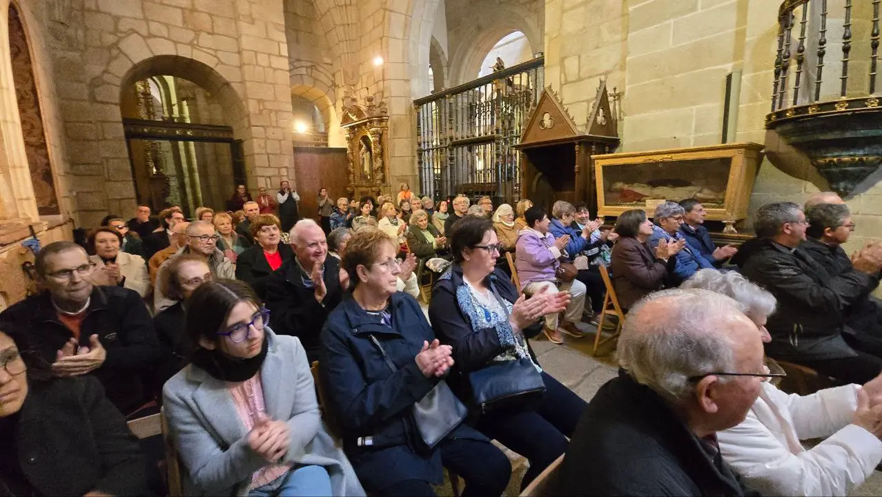 La capilla de san Telmo estaba llena de público.