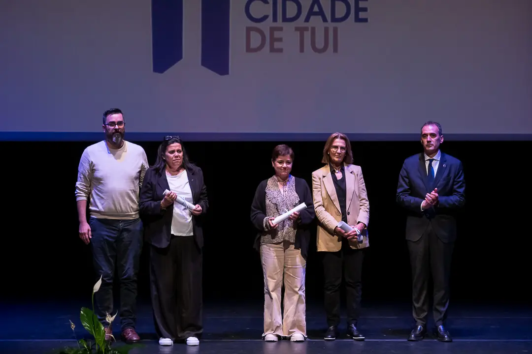 Premios Cidade de Tui  - Recoñecemento póstumo @Pablo Nunes