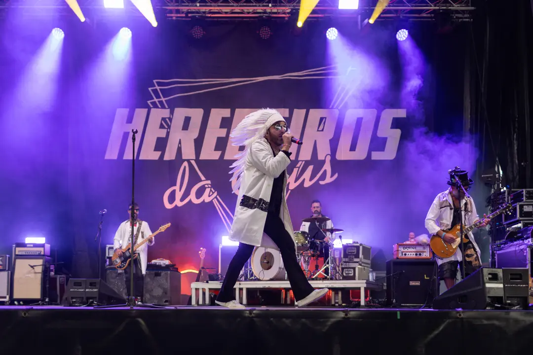 Heredeiros da Crus en Tui @GORE VÁZQUEZ.