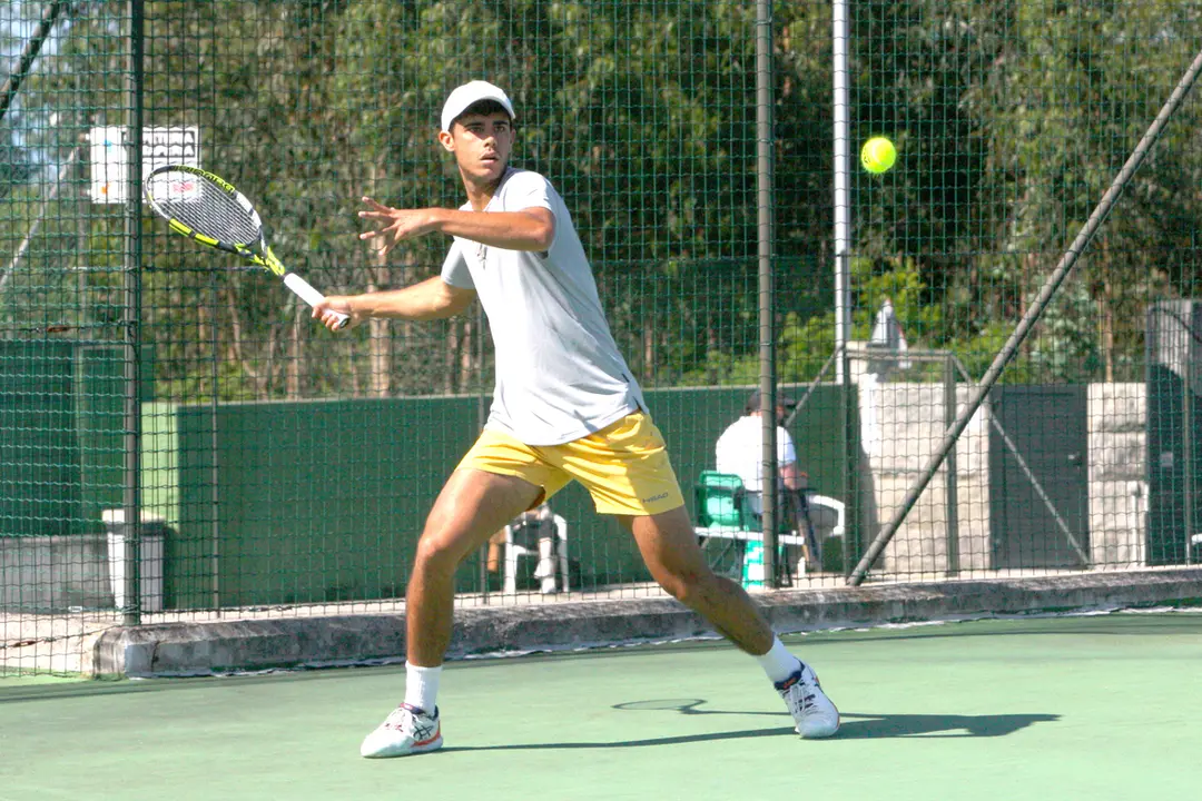 Joao Graça (medios)