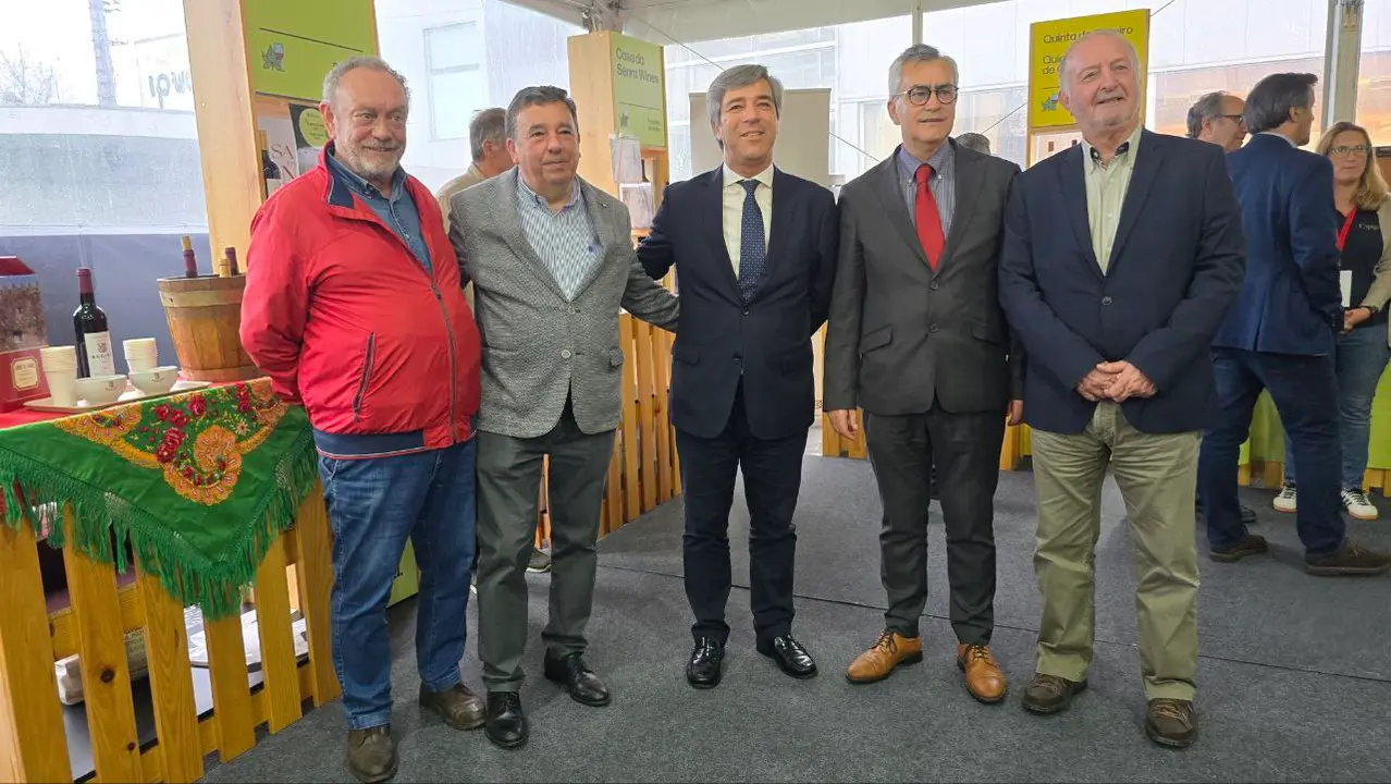 61 photo_2025-05-02_23-24-35