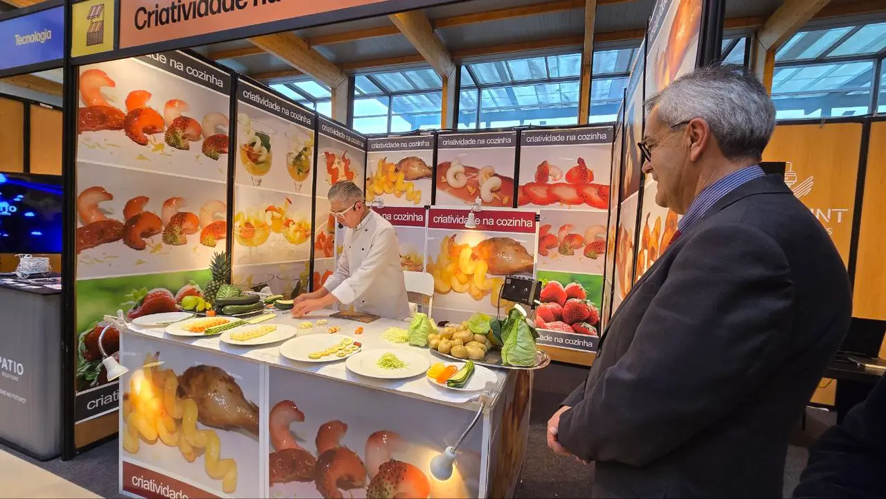 42 photo_2025-05-02_23-23-39