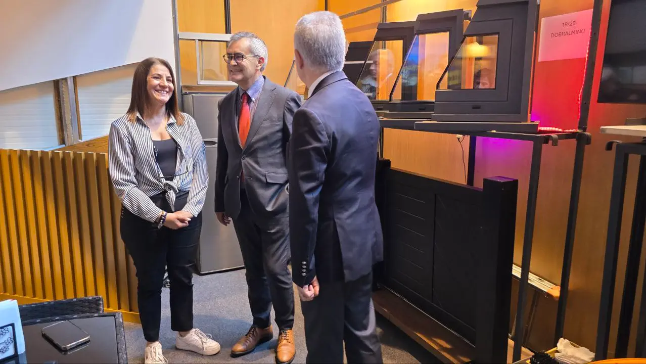 21 photo_2025-05-02_23-23-59