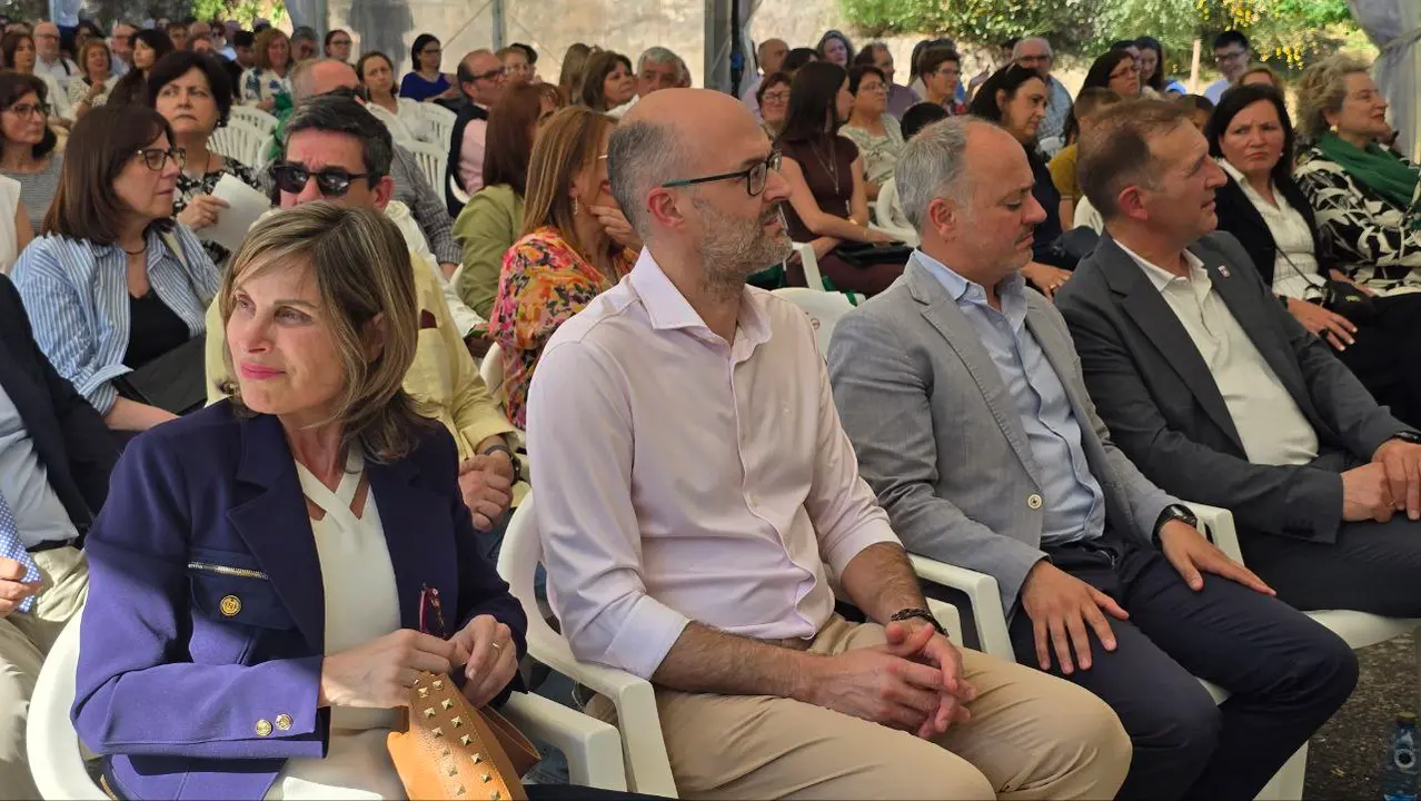 Zona de autoridades durante o evento.