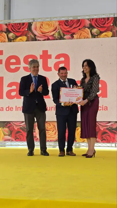 photo_2025-06-13_19-46-31Rosas