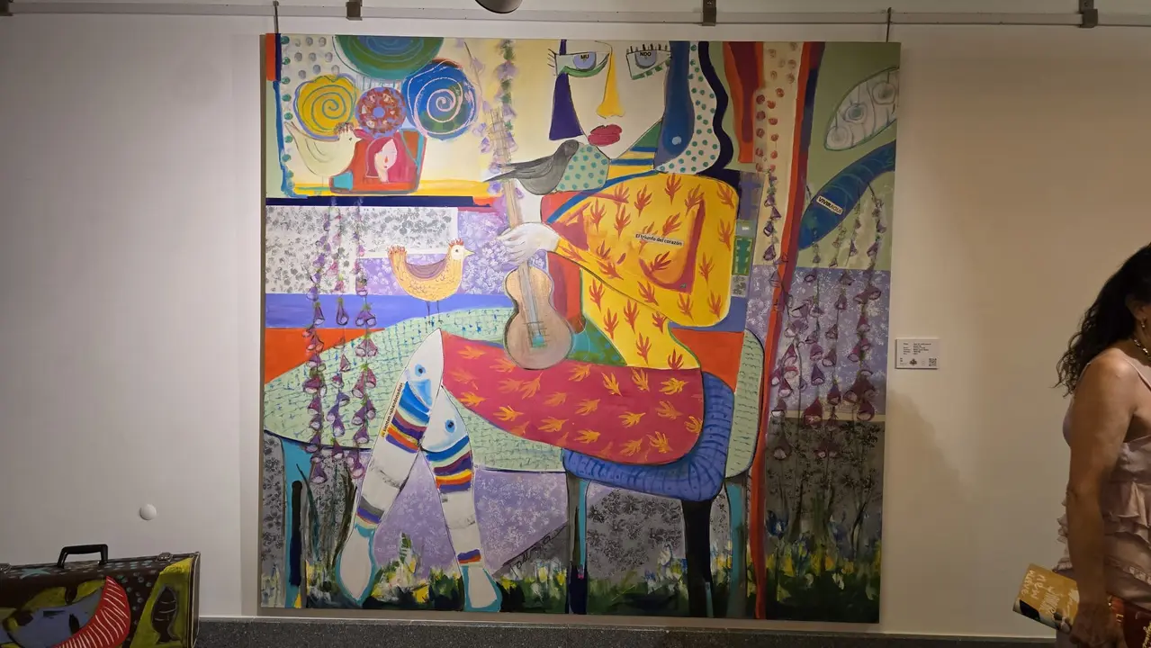 "La pintura es como una crema utosa...", afirma la artista