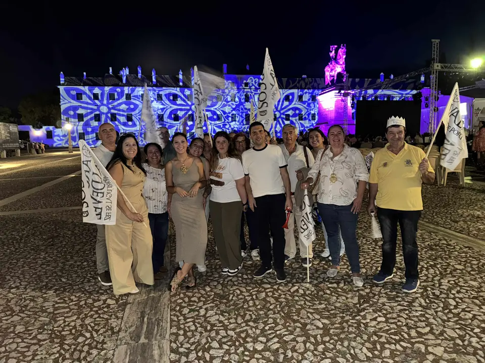 eleição da embaixadora dos territórios vinhateiros - título Simpatia (2)