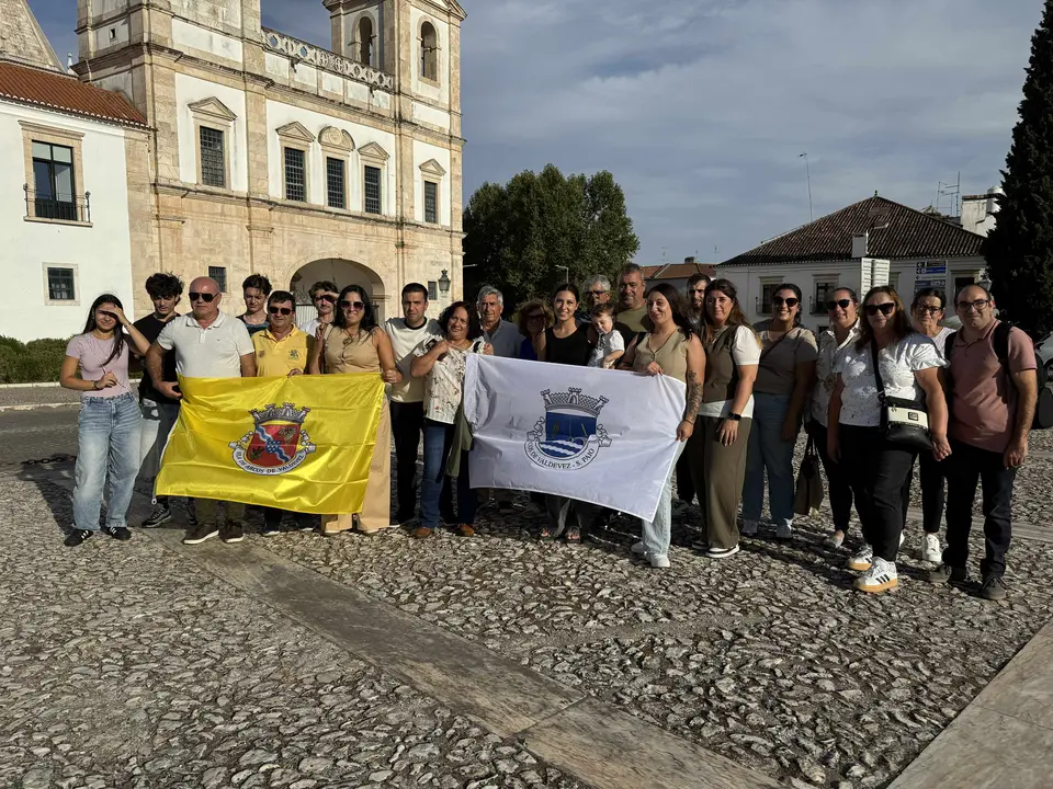 eleição da embaixadora dos territórios vinhateiros - título Simpatia (6)