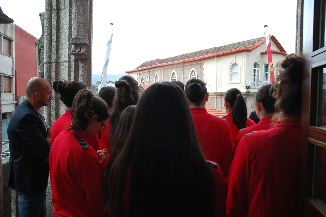 4 LAS PREGONERAS EN EL BALCÓN CONSISTORIAL (3)