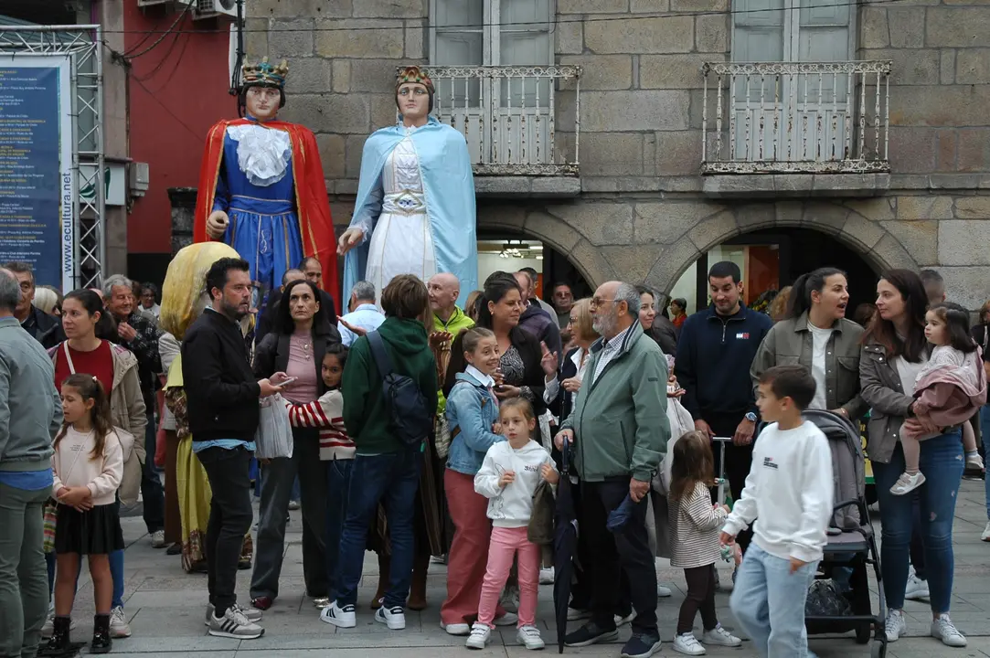 8 PÚBLICO ASISTENTE