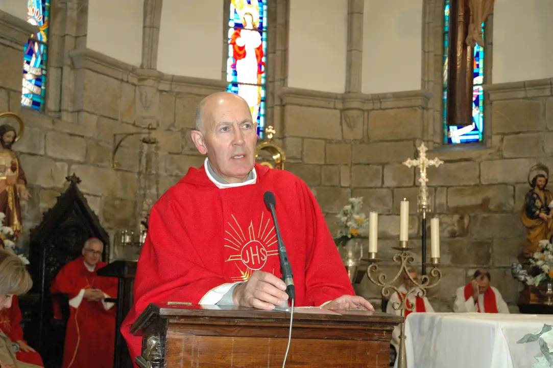 El nuevo párroco Ángel Bastos. JM NAVLET.