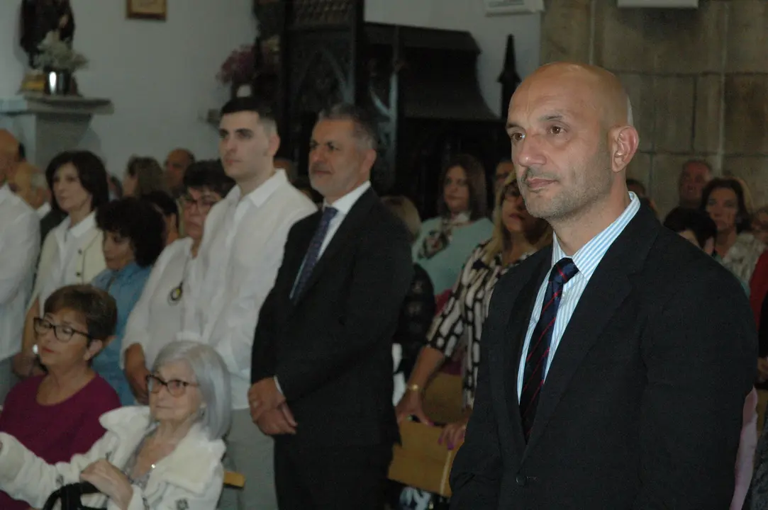 5 En primer plano el alcalde Lorenzo y al fondo Ángel Rivas