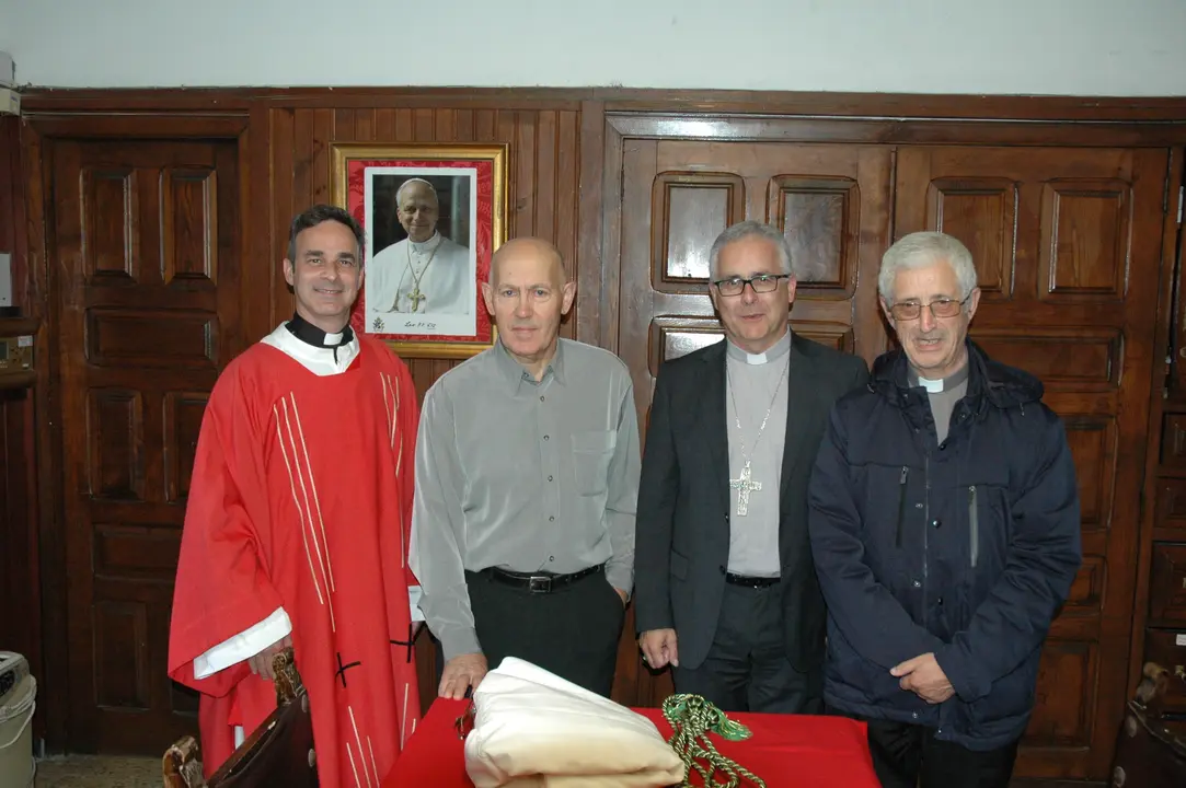 6 Miguel Ángel Fernándes; Ángel Bastos; Antonio Valín y Joaquín Estévez