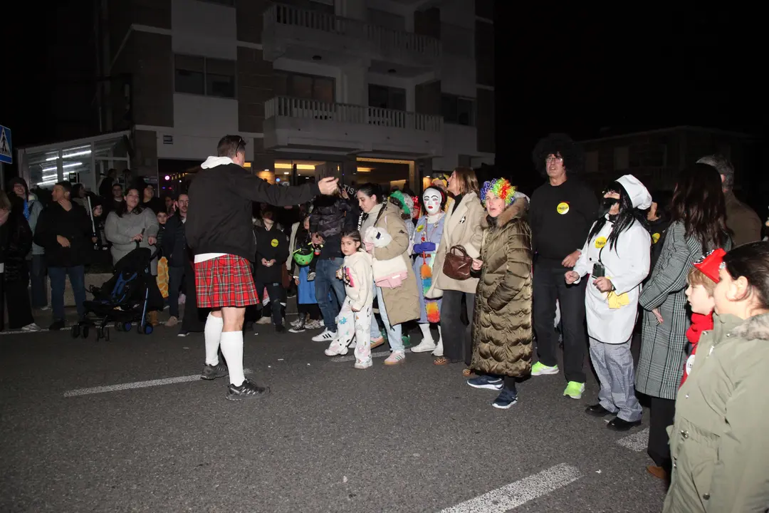 COMPARSAS NIGR&Aacute;N (2)