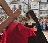 Fragamento de la portada de la programaci&oacute;n de la Semana Santa de Viviero 2025. ARCHIVO.
