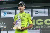 El salmantino Miguel Domínguez, una de las revelaciones del Vigo-Rías Baixas en 2025, continuará en el equipo tras conquistar la Montaña en la Vuelta a la Comunidad de Madrid y rozar el triunfo en la Vuelta a Castilla-La Mancha.