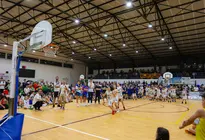 Partido de minibasket durante o torneo internacional da Eurocidade Valen&ccedil;a-Tui, que reuniu a m&aacute;is de 600 mozos xogadores esta fin de semana.