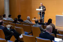 Jos&eacute; Ram&oacute;n Parada, gerente del Sergas, durante la presentaci&oacute;n del proyecto IntegraSa&uacute;de en la Conseller&iacute;a de Sanidade.