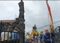 Inicio da tradicional romar&iacute;a de San Bernab&eacute; na parroquia da Gra&ntilde;a, unha das celebraci&oacute;ns relixiosas e populares m&aacute;is emblem&aacute;ticas da Serra do Su&iacute;do.