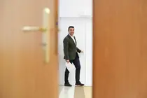 O presidente da Deputaci&oacute;n de Pontevedra, Luis L&oacute;pez, antes da comparecencia na que reivindicou o compromiso da instituci&oacute;n provincial coa promoci&oacute;n e defensa da lingua galega con motivo das Letras Galegas.