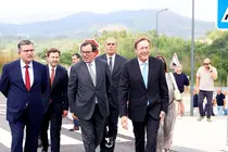 Autoridades portuguesas durante la inauguraci&oacute;n oficial del &Aacute;rea Empresarial do Rodo, una infraestructura estrat&eacute;gica para atraer inversi&oacute;n, crear empleo y reforzar la competitividad de Ponte da Barca.