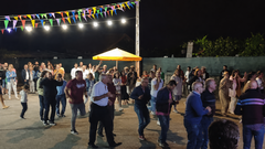 A veci&ntilde;anza goza dunha noite de m&uacute;sica e baile durante as festas de Santa Cristina de Bugar&iacute;n.