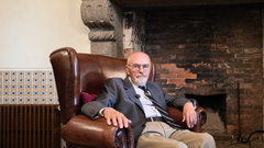 Jos&eacute; Ribeiro da Costa, en la Quinta de Enxomil, en Gaia, durante la entrevista concedida al Diario Luso-Galaico.