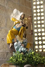 Imagen de Nuestra Se&ntilde;ora del Carmen que se venera en el templo votivo del mar, en Pax&oacute;n, Nigr&aacute;n.