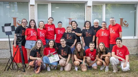 Integrantes y fundadoras de la Asociaci&oacute;n &Eacute;rguete durante una movilizaci&oacute;n contra el narcotr&aacute;fico, movimiento ciudadano surgido en Galicia en los a&ntilde;os 80.