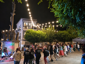 Ambiente nunha edici&oacute;n anterior das Festas das Dores de Santiago de Covelo, que regresan este setembro cun programa de m&uacute;sica, actos relixiosos e actividades infant&iacute;s.