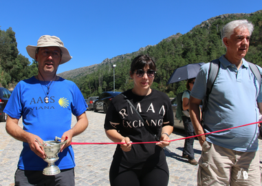 Em&iacute;lia Cerdeira, vicepresidenta de la C&aacute;mara Municipal de Arcos de Valdevez, participa en el acto inaugural del primer Sendero Internacional Frassati fuera de Italia, en el entorno del Santuario de Nossa Senhora da Peneda.