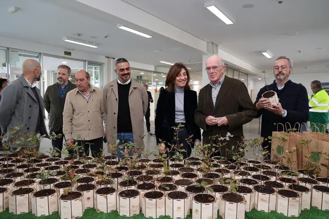 La conselleira de Medio Ambiente e Cambio Climático participó en la entrega de las Flores de honra, en Carballo