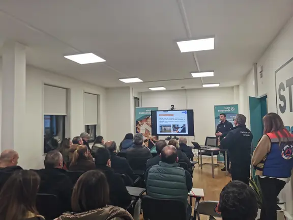 Sess&atilde;o t&eacute;cnica de capacita&ccedil;&atilde;o em Prote&ccedil;&atilde;o Civil reuniu o executivo das Juntas de Freguesia de Esposende, com foco no refor&ccedil;o da articula&ccedil;&atilde;o e da resposta local a situa&ccedil;&otilde;es de risco e emerg&ecirc;ncia.