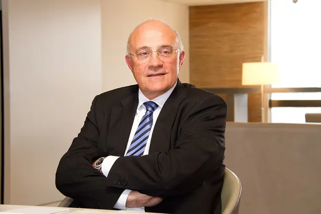 Josep Oliu, presidente de Banco Sabadell, recibir&aacute; la Medalla de Oro de la Confederaci&oacute;n Empresarial de Pontevedra el pr&oacute;ximo 26 de febrero en Vigo.