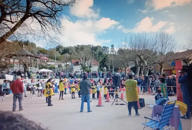 Celebraci&oacute;n del Carnaval en Maceira, una de las citas festivas m&aacute;s participativas de la parroquia.