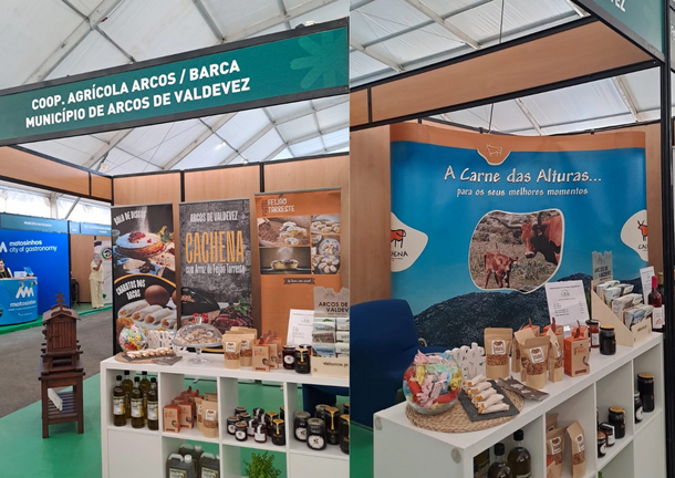 Espacio de Arcos de Valdevez y de la Cooperativa Agr&iacute;cola de Arcos de Valdevez e Ponte da Barca en AgroSemana, donde el territorio promociona sus productores y algunos de sus productos m&aacute;s representativos.
